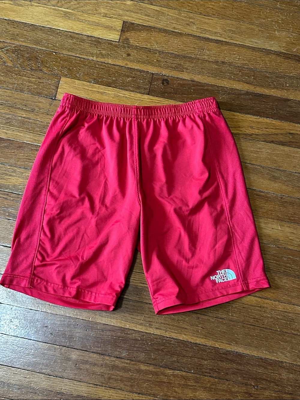 The North Face Youth Bright Red Flashdry Athletic Shorts, Sz Large (14/16)